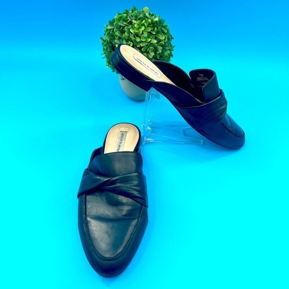 SAKS FIFTH AVENUE FABIA BLACK LEATHER MULE FLATS w/ ORIG. BOX - 10M - Picture 2 of 13